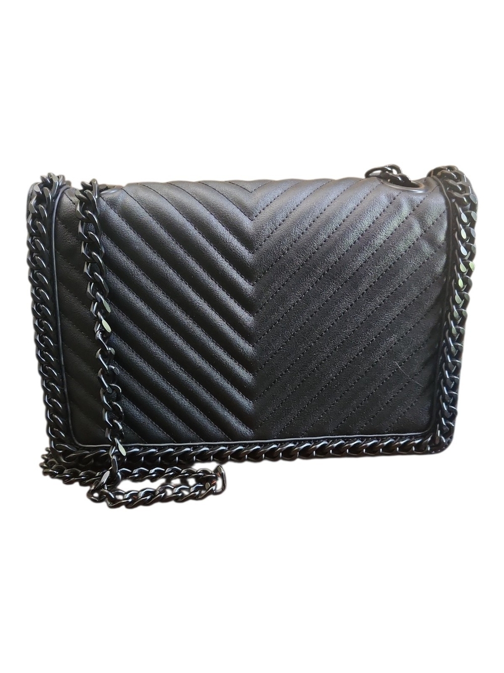 Aldo LIKE NEW Black Quilted Crossbody with Chain Strap